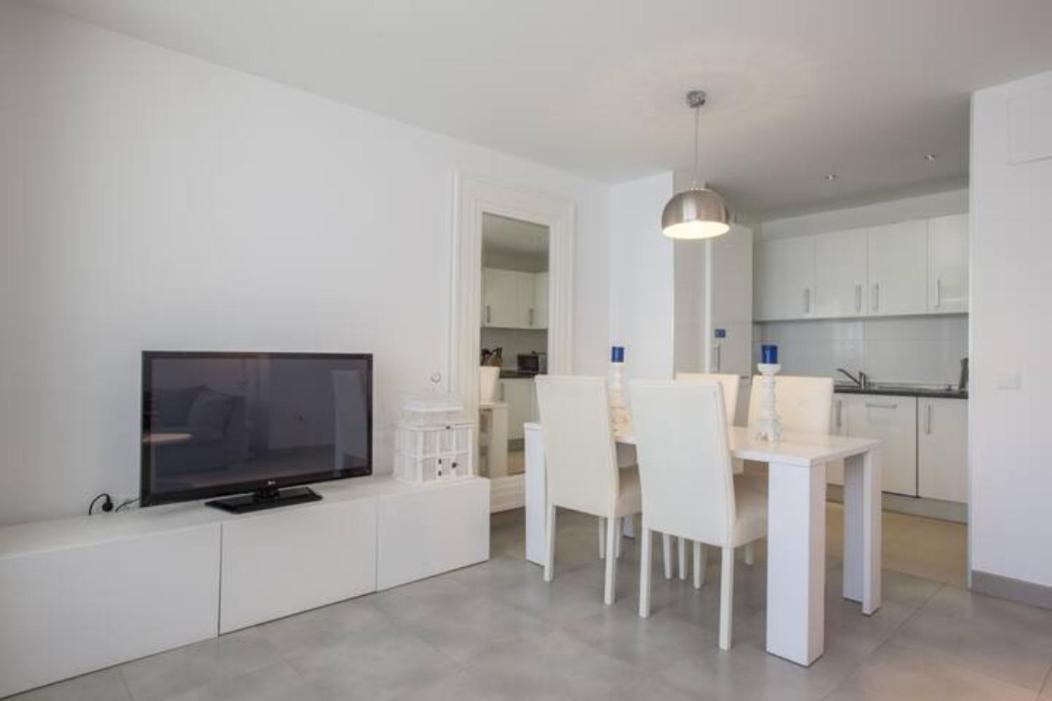 Malaga Andes 4 Beach Apartment Екстериор снимка